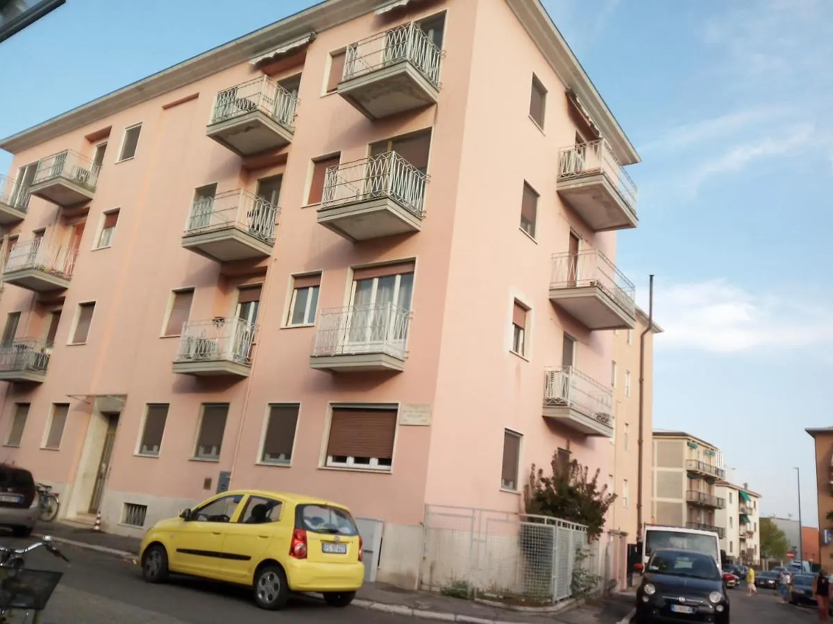 Bandello Apartment - A Due Passi Dal Centro contacts